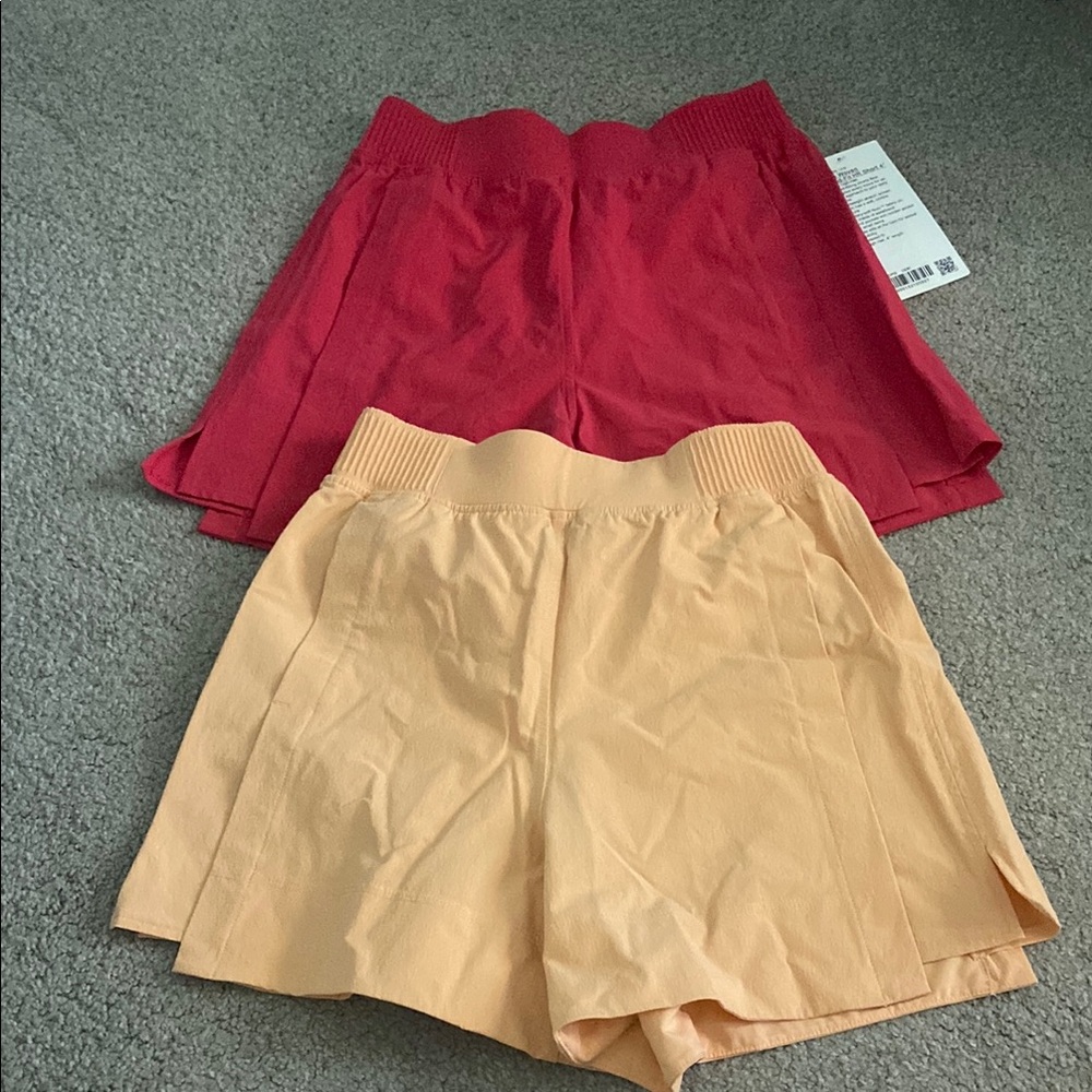 Lululemon stretch woven relaxed fit shorts